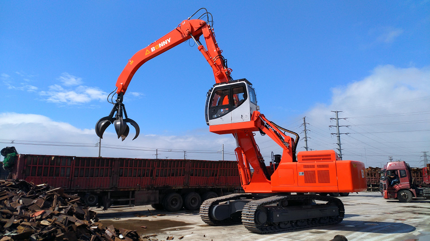 梅花抓斗抓鋼機.png 梅花抓斗抓鋼機.png